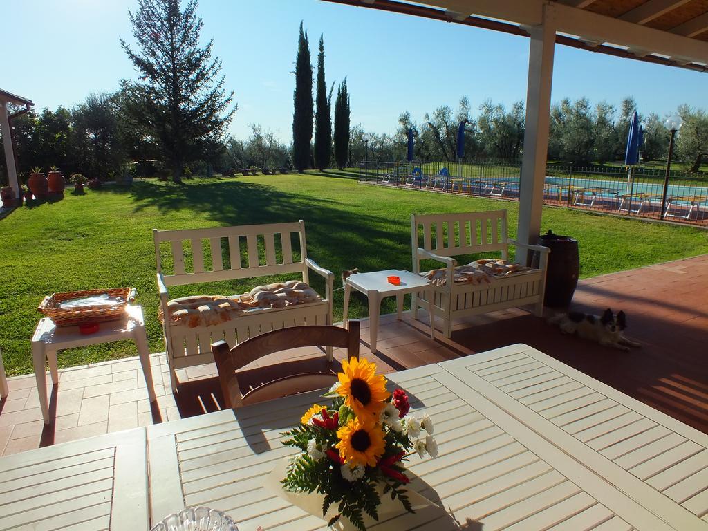 Agriturismo San Martino Ponsacco Buitenkant foto